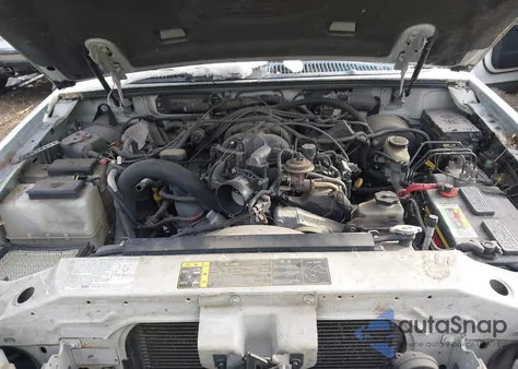 2004 Ford Explorer Sport Trac Adrenalin/Xls/Xlt z USA, uszkodzony, nr VIN 1FMZU67K94UB76299